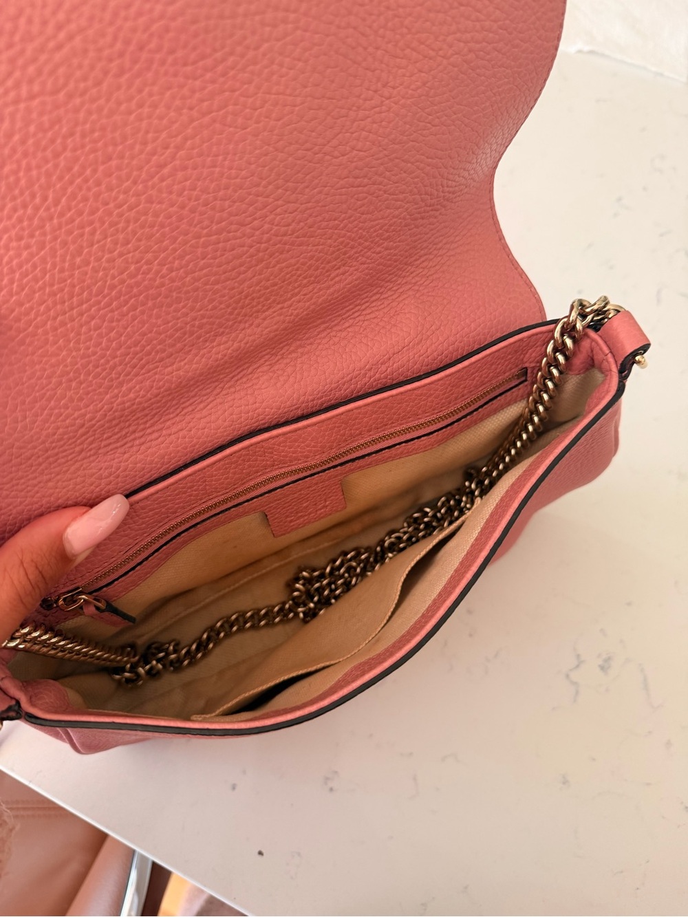 Gucci Pink Soho Crossbody with Tassel - Picture 5 of 15